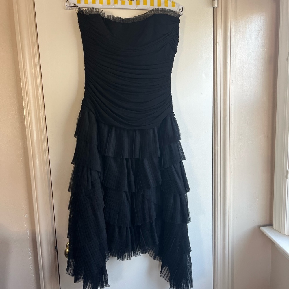 BCBGMaxAzria Black Strapless Layered Dress